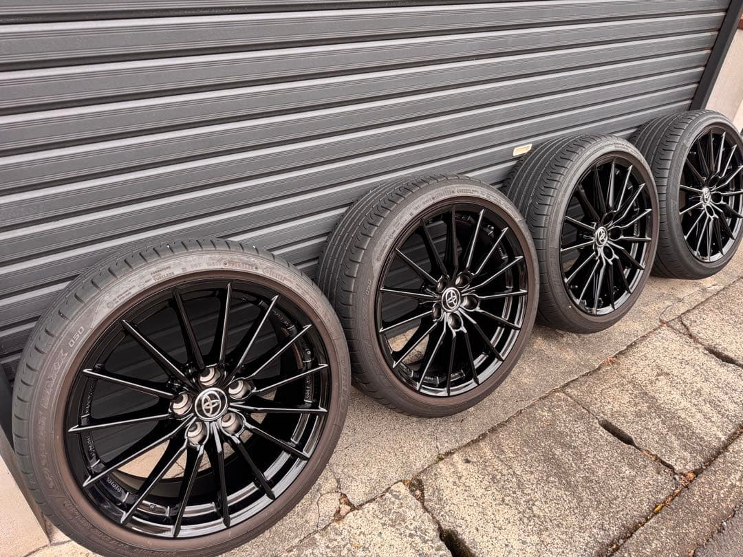 GRヤリス RZ 純正ホイールタイヤセット18インチ エンケイ製 2025モデル