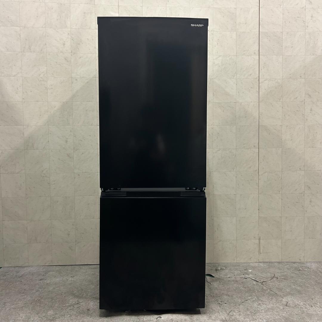 mipoはです！美品！ シャープ 冷蔵庫 24年製