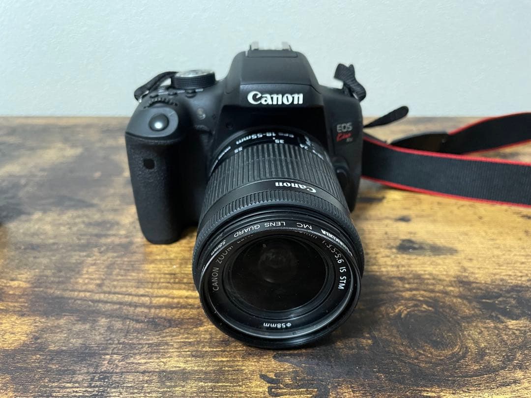 【美品✨】Canon EOS kiss x8i ダブルズームキット 箱あり