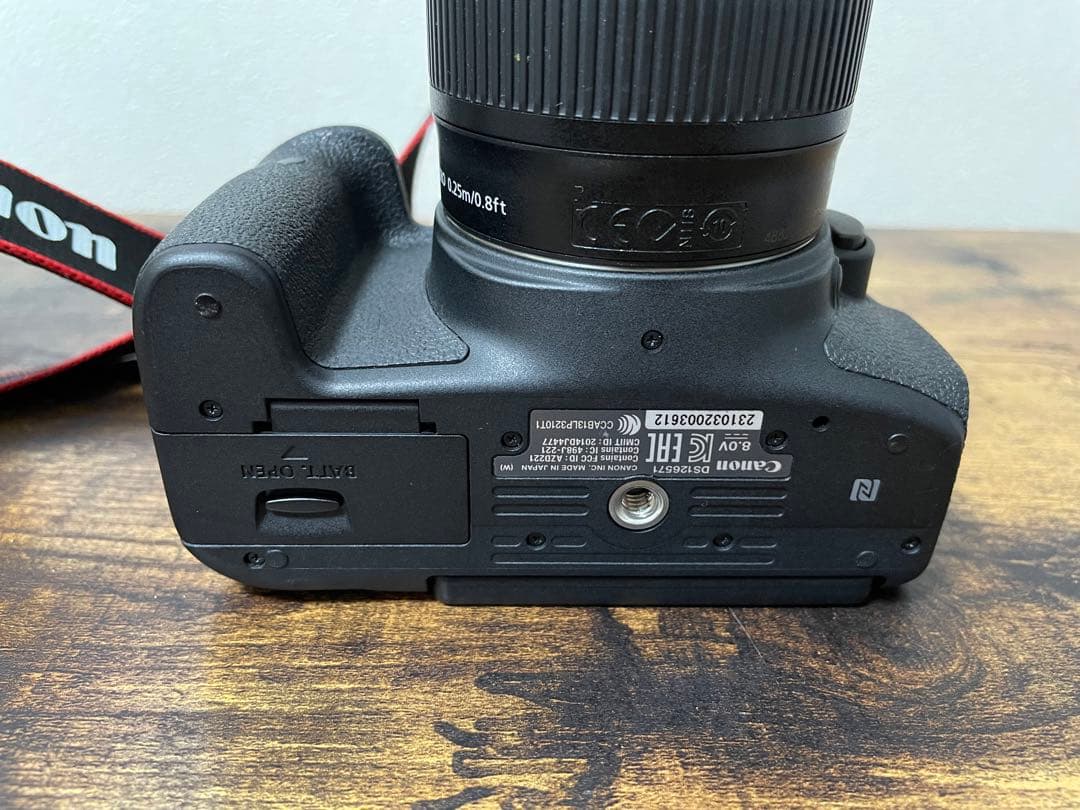 【美品✨】Canon EOS kiss x8i ダブルズームキット 箱あり