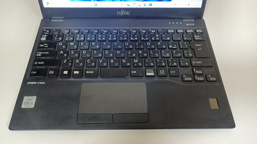 ノートパソコンFUJITSU第十世代Core i5 M.2NVMeSSD256G