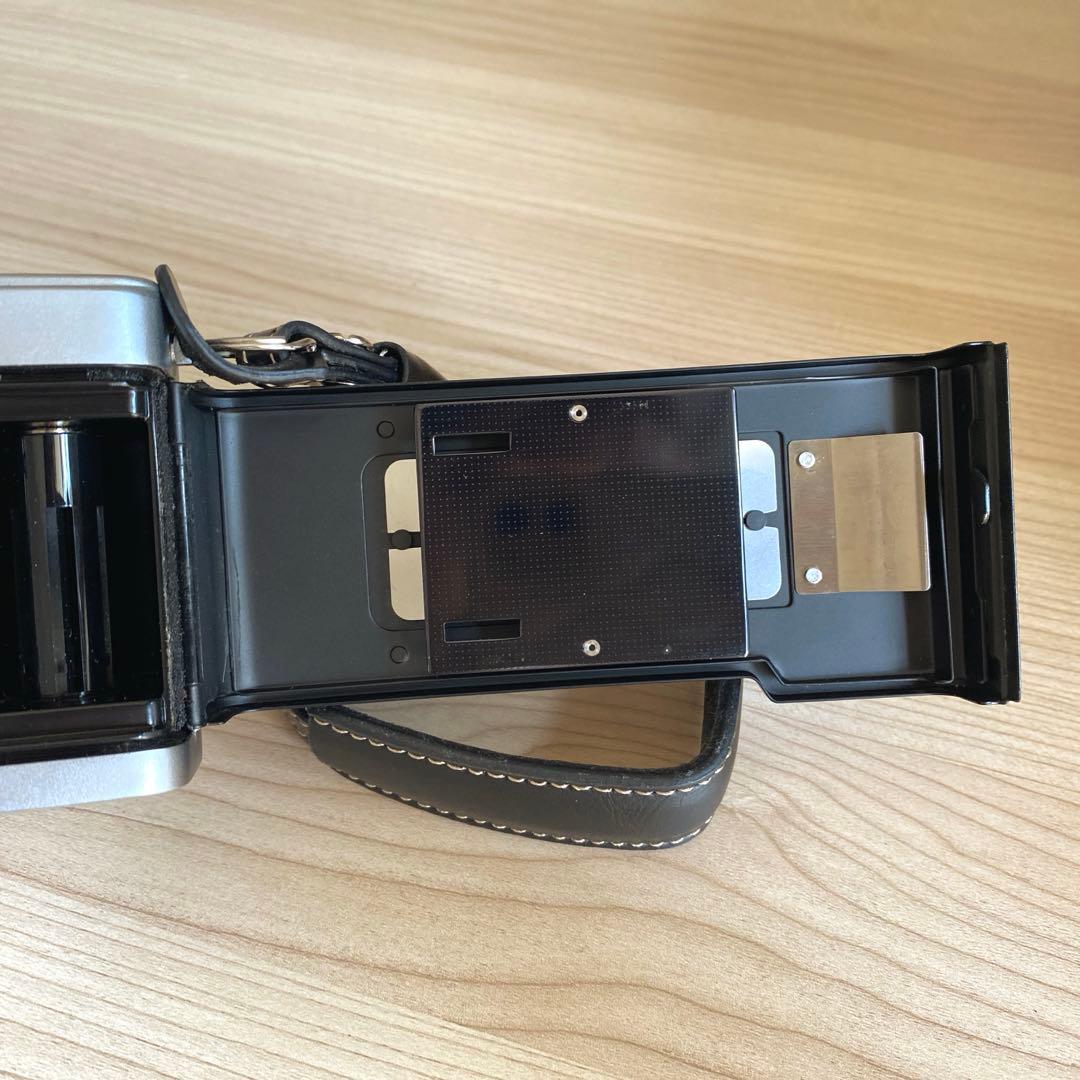 フィルムカメラ　OLYMPUS TRIP 35