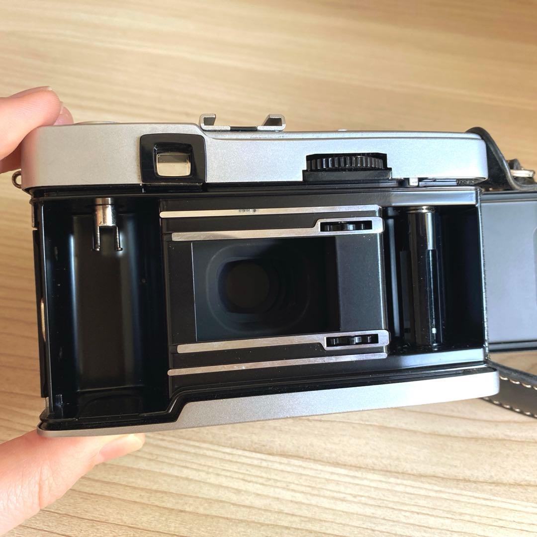 フィルムカメラ　OLYMPUS TRIP 35