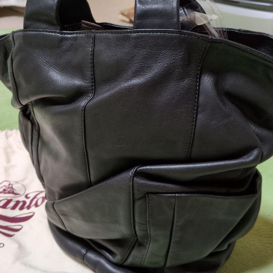 再値下げしました！カワカワ（kawa-kawa） 黒レザーハンドバッグ