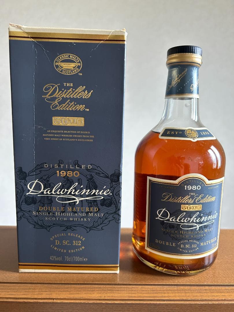 【古酒・未開栓】 ダルウィニー1980ディスティラリーズ エディション700ml