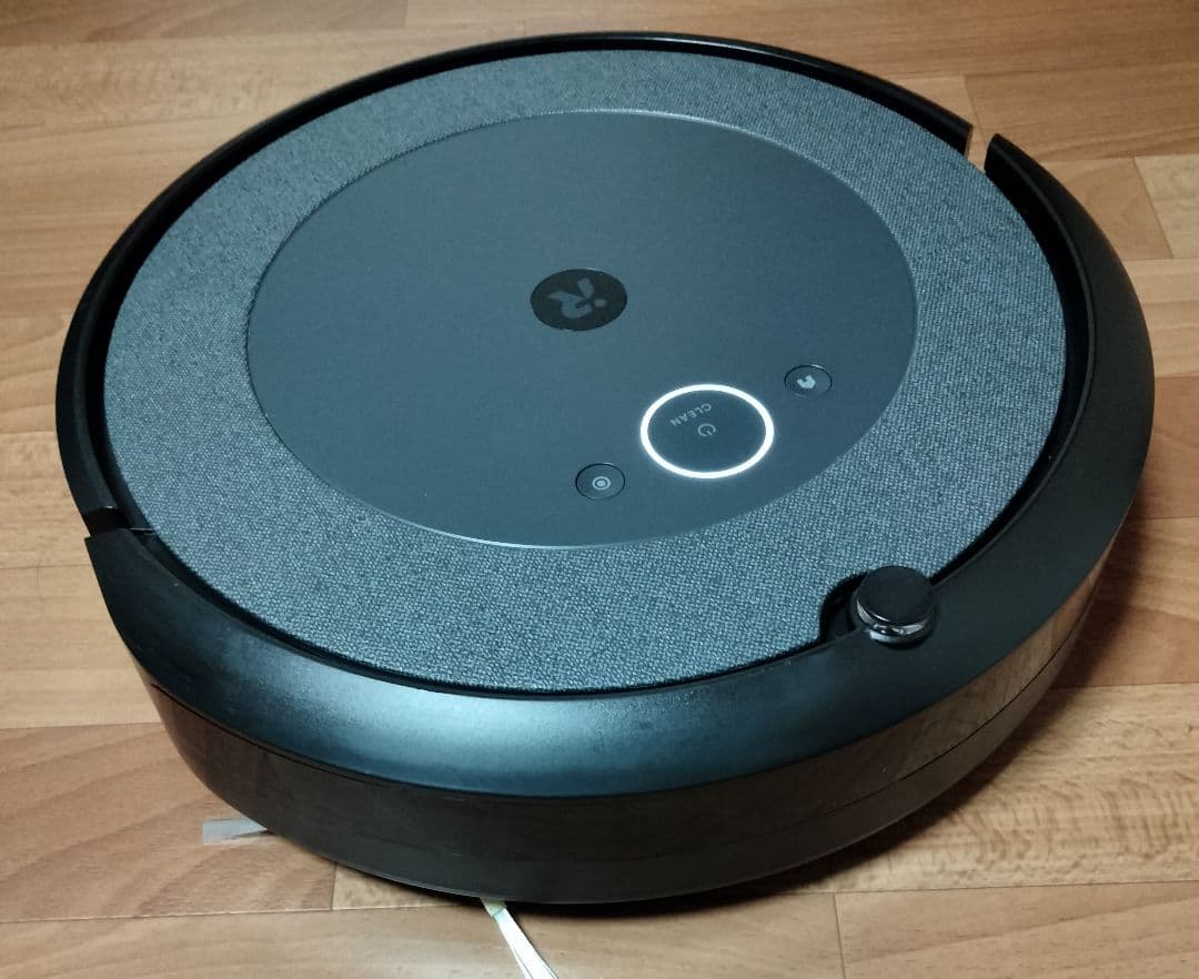 ルンバiRobotルンバi3合計使用時間260時間未満　美品