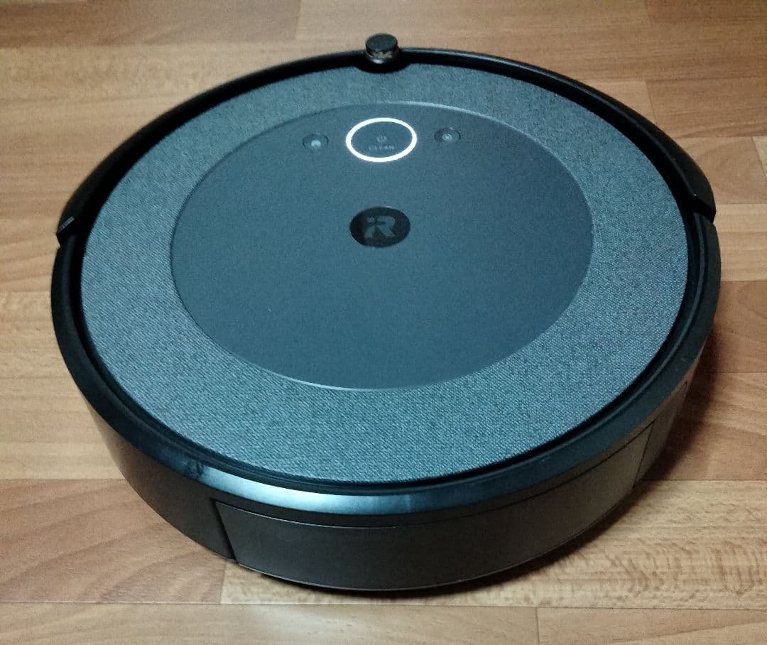 ルンバiRobotルンバi3合計使用時間260時間未満　美品