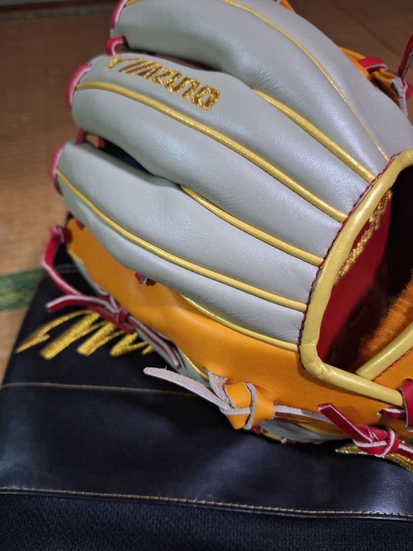 ミズノプロ　軟式オプションオーダーグラブ　内野タティスJr.モデル