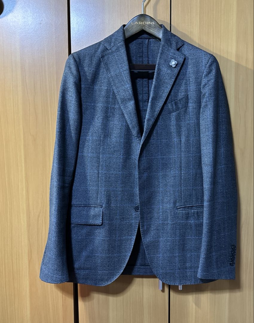 【お値引き中】LARDINI. スーツ