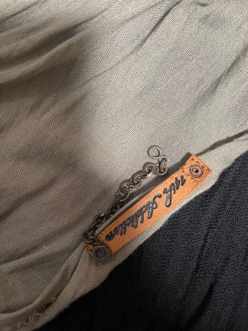 14th addiction ストール　タグのネジが片方なし