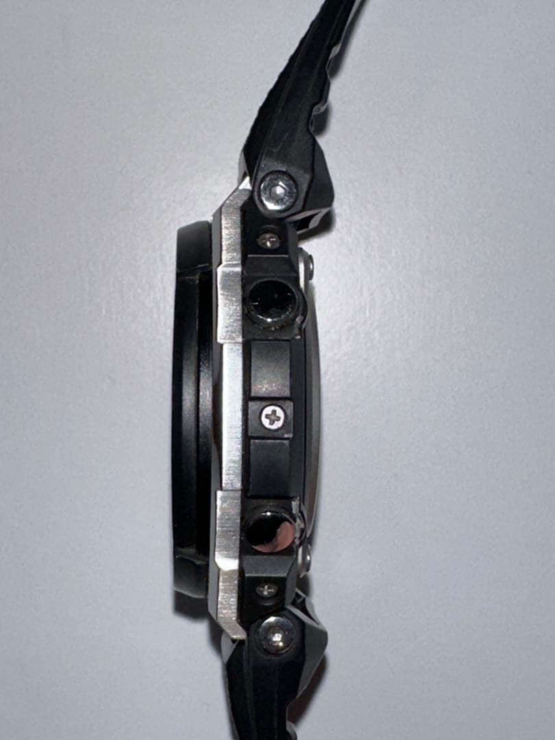 G-SHOCK デジタル腕時計 ブラック（GST-W300-1AJF）