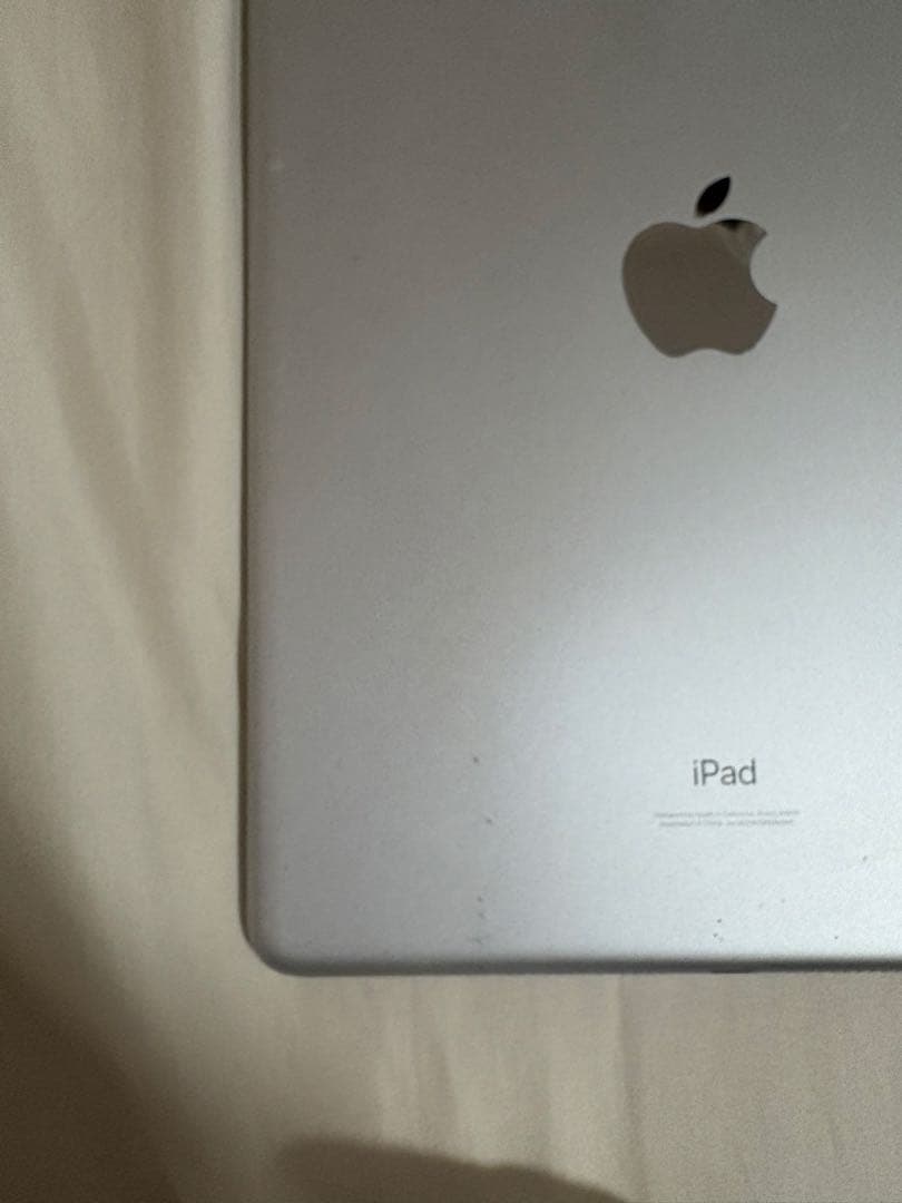 Apple iPad 第9世代 64GB シルバー本体 箱付き・ケース付属も可