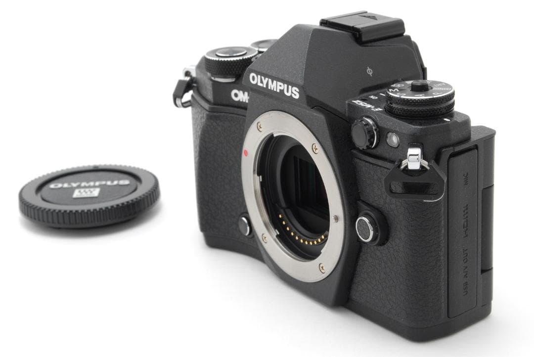 【美品・500ショット】OLYMPUS OM-D E-M5 MarkII ボディ