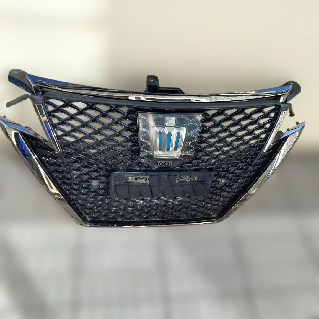 もやしさん専用 210　クラウン　アスリート　グリル　後期最終　Jフロンティア