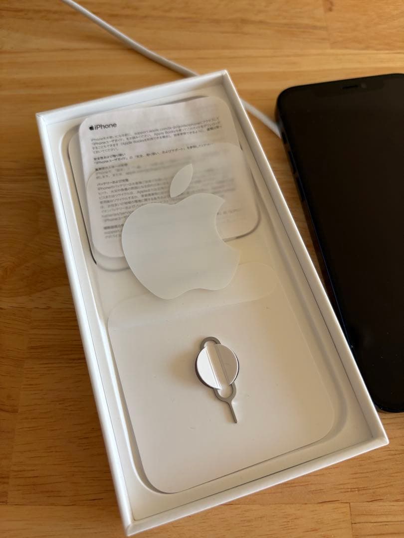 iPhone 12 128GB ブラック 箱付SIMフリー