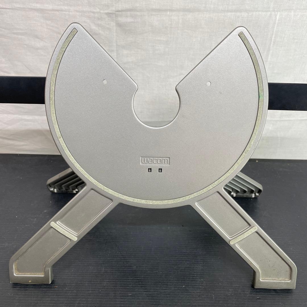 B20 Wacom 液晶ペンタブレット DTK-2200 Cintiq 22HD