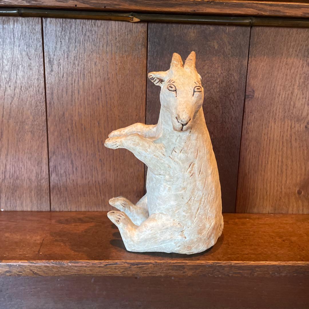 かとうゆみさん、陶器ヤギ