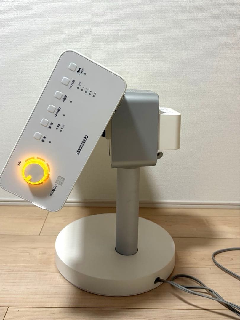 DAIKIN セラムヒートERFT11WS-W 美品◎乾燥しにくい遠赤外線暖房機