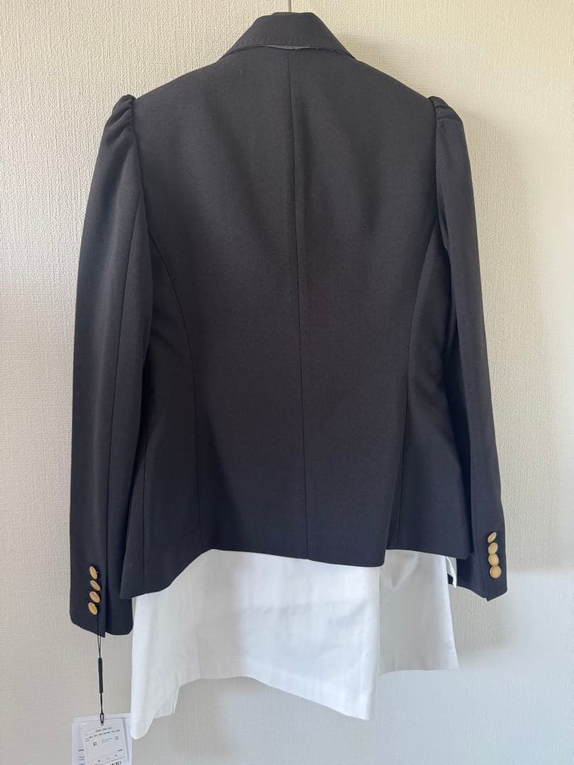 c*5様 新品タグ付☆Sov.ソブ☆今季☆黒☆パワーショルダージャケット