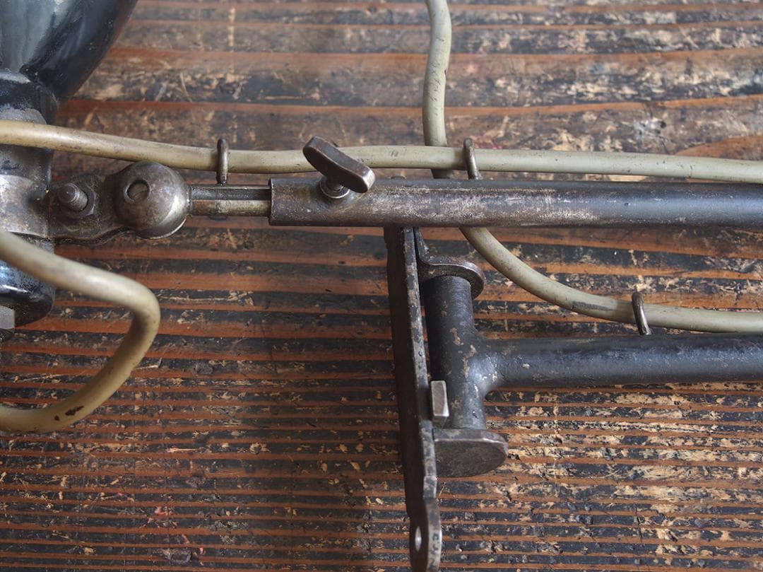 kitsune__インダストリアル ウォールライト デスクライト/K189