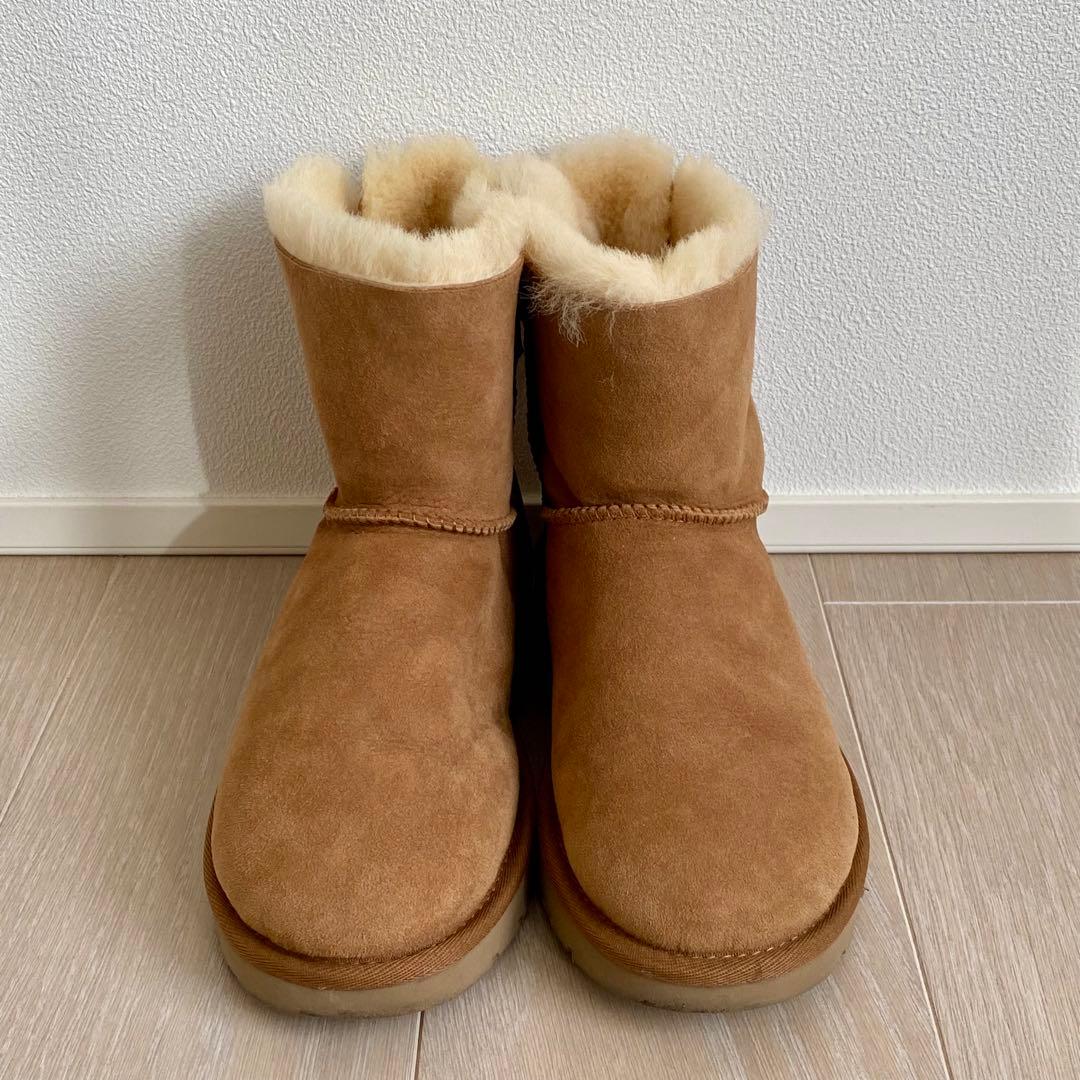 【希少】 UGG リボン付きムートンブーツ　24cm 限定カラー