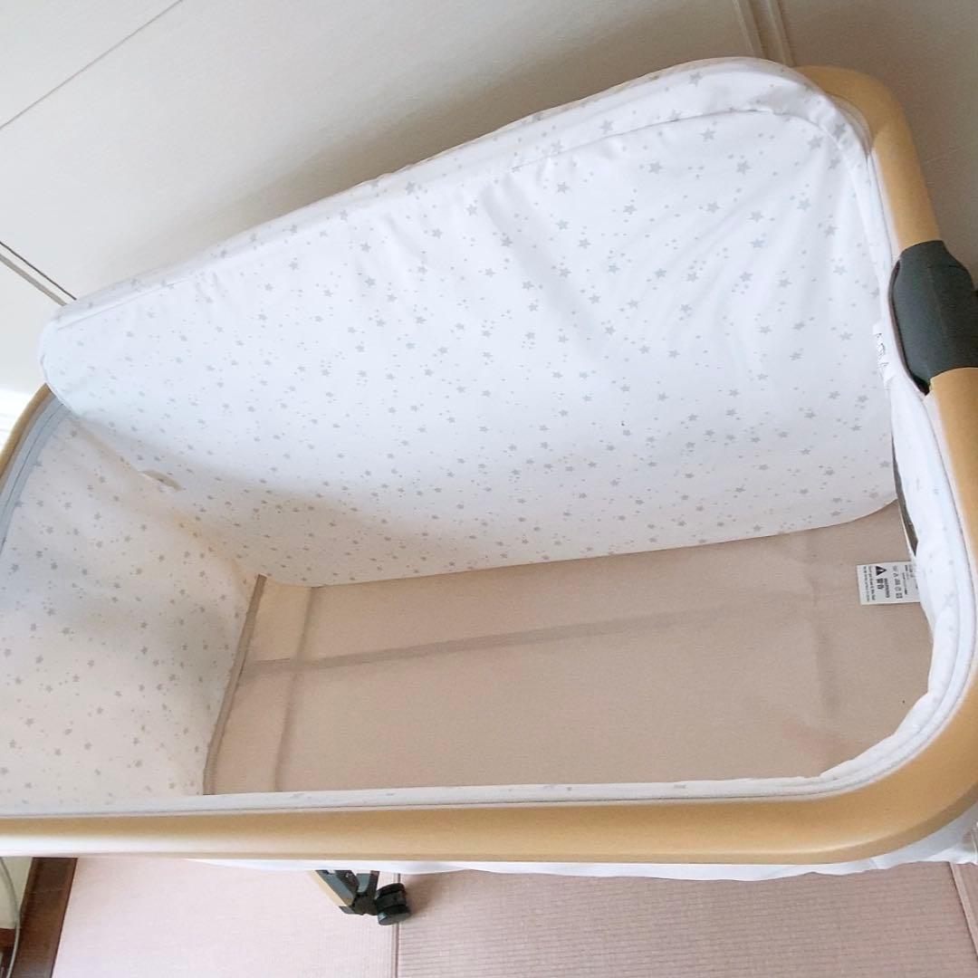 キャスター付きベビーベッド ベージュ　HZDMJ