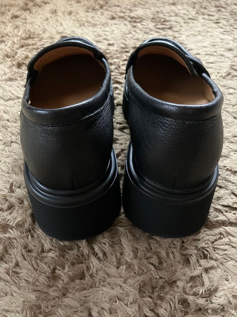 美品Mode et Jacomoブラック プラットフォームローファー24.5㎝