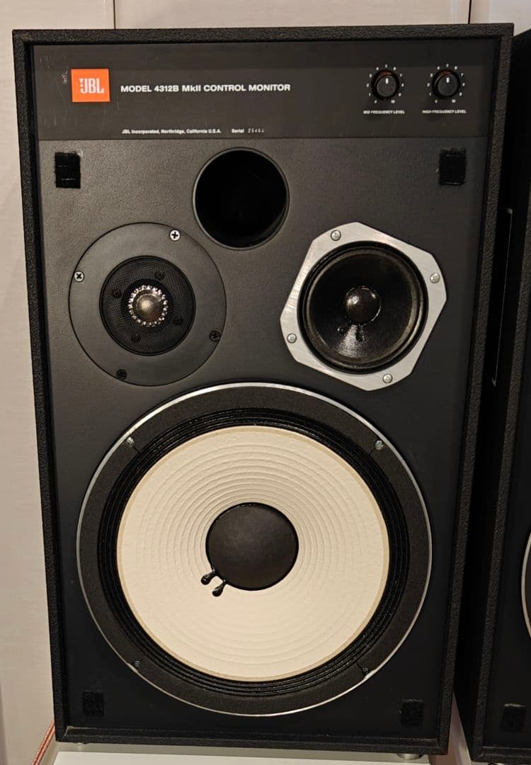 JBL 4312B MkII ペア 左右対称ミラーイメージ 伝説の名機