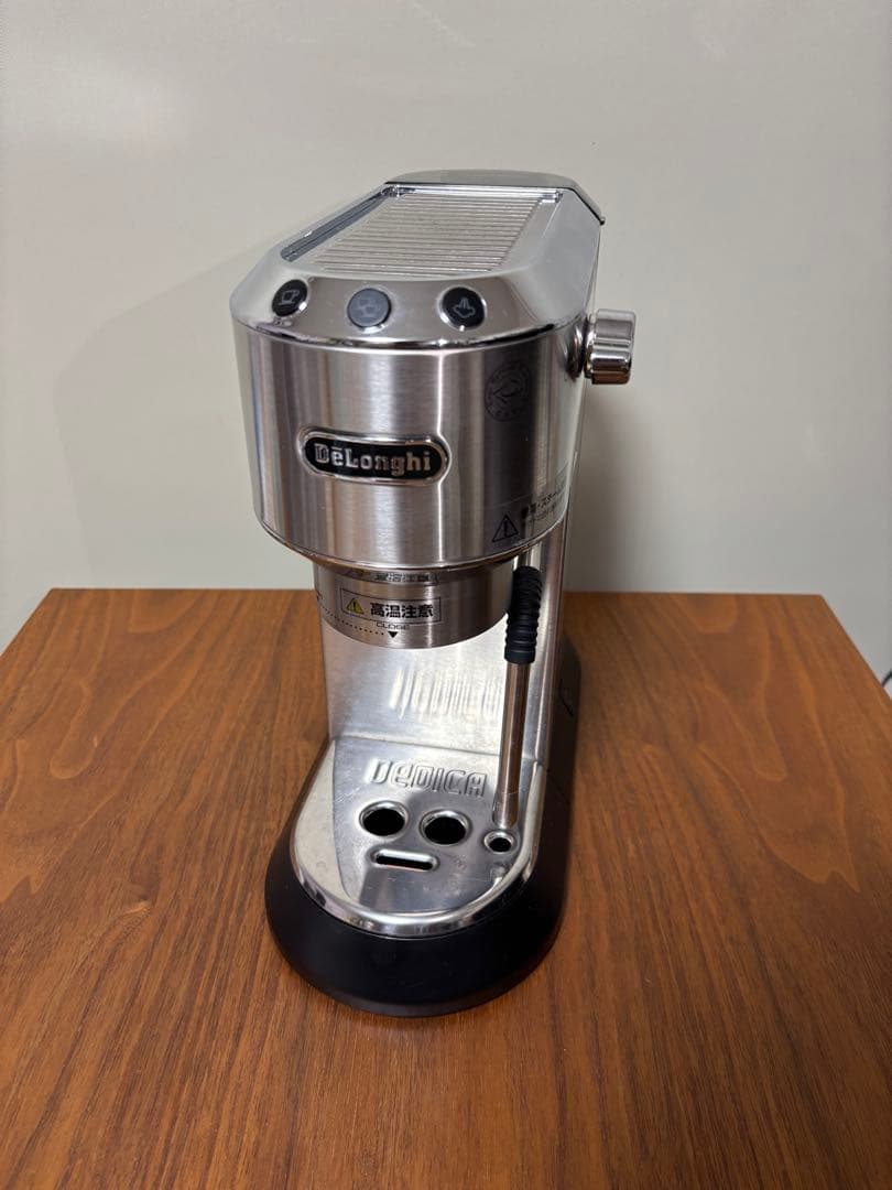 【値下げ可】デロンギ デディカ アルテ エスプレッソメーカー EC885J