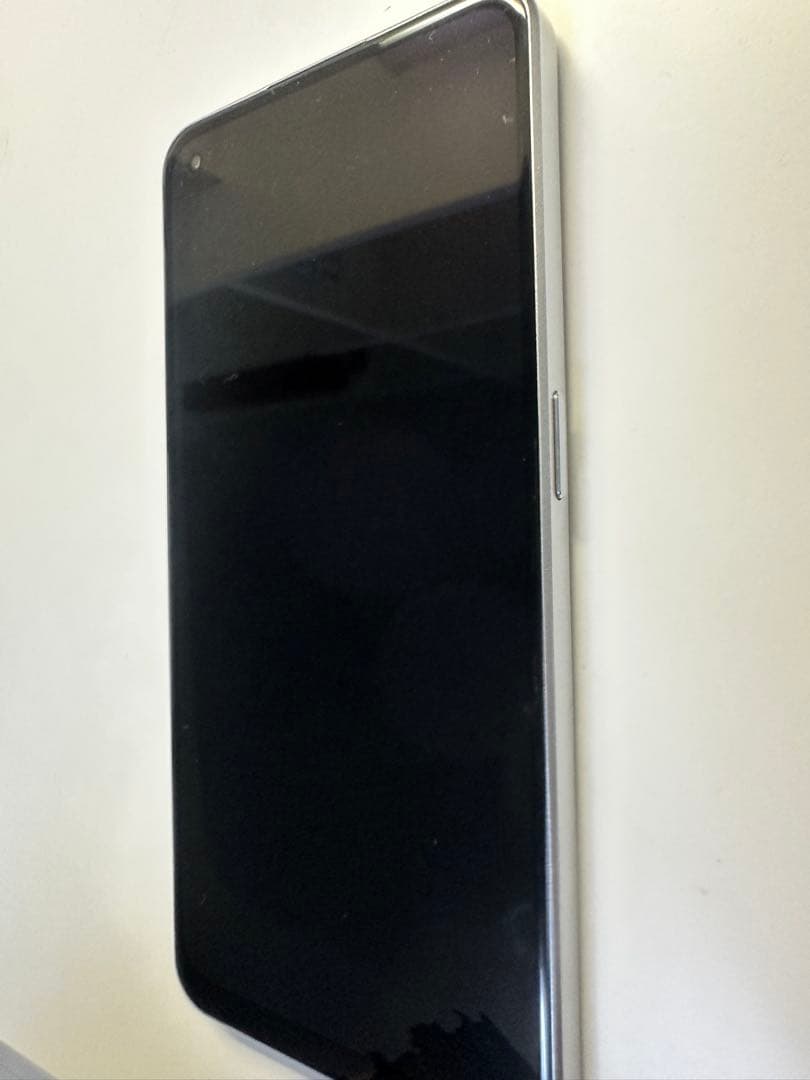 OPPO スマートフォン シルバー 本体