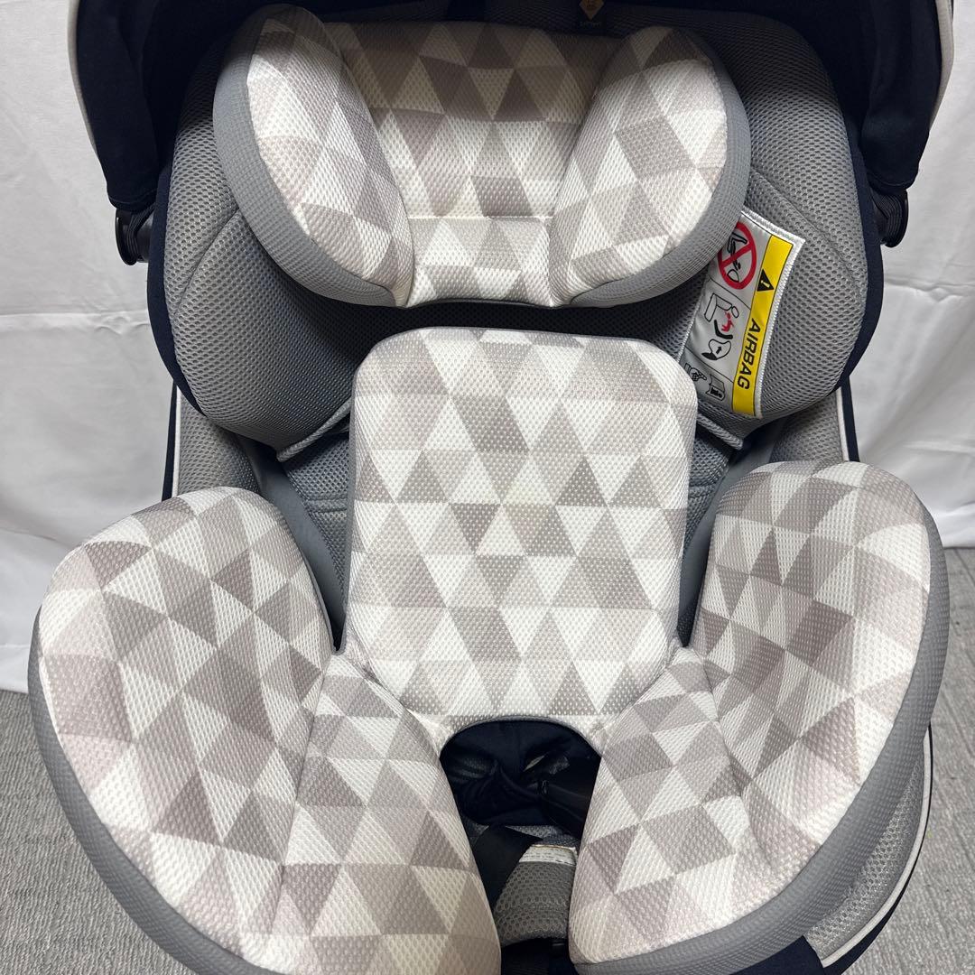 B079 コンビ クルムーヴスマート ISOFIX JN570 チャイルドシート