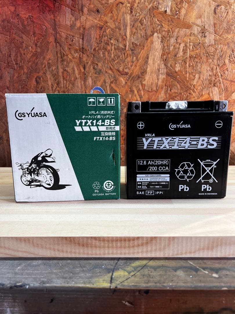 GSユアサ YTX14-BS 未使用 VRLA バイク用バッテリー