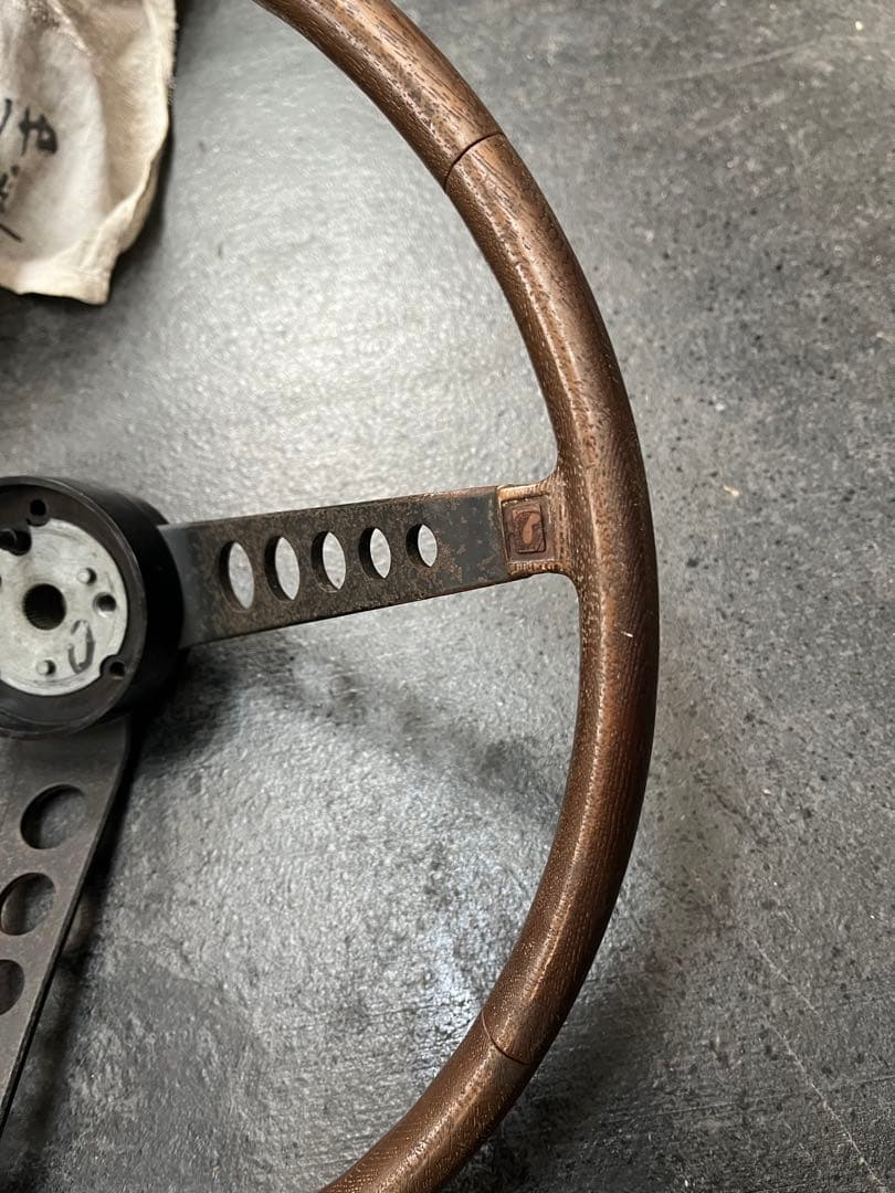 トヨタ　コロナマークⅡ RT72 ステアリングホイール