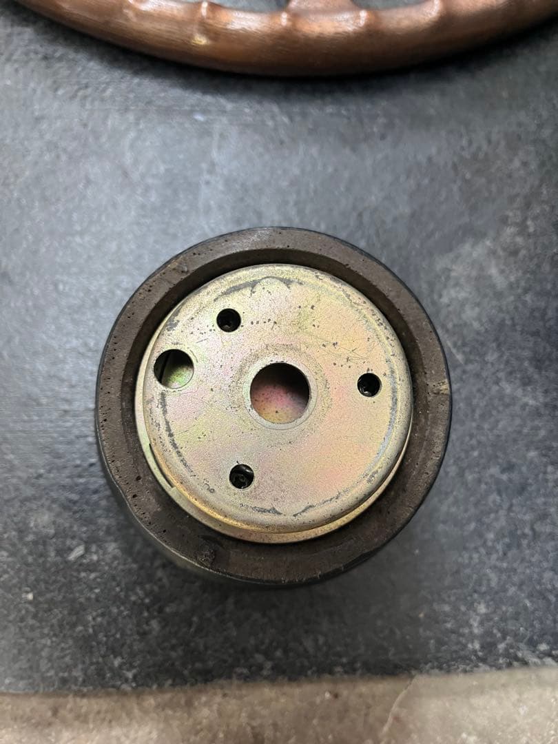 トヨタ　コロナマークⅡ RT72 ステアリングホイール