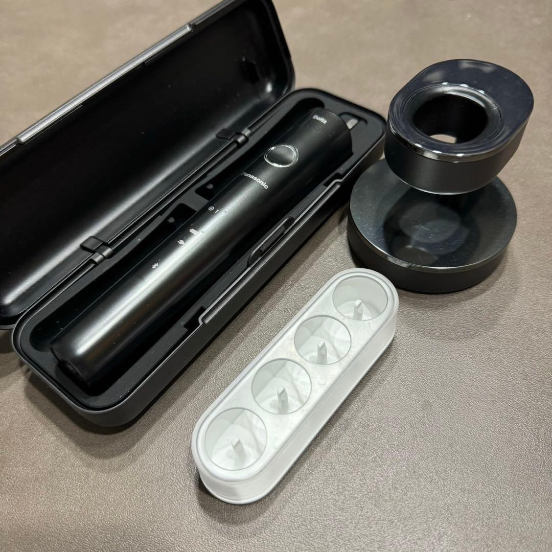 パナソニック　ドルツ電動歯ブラシ本体