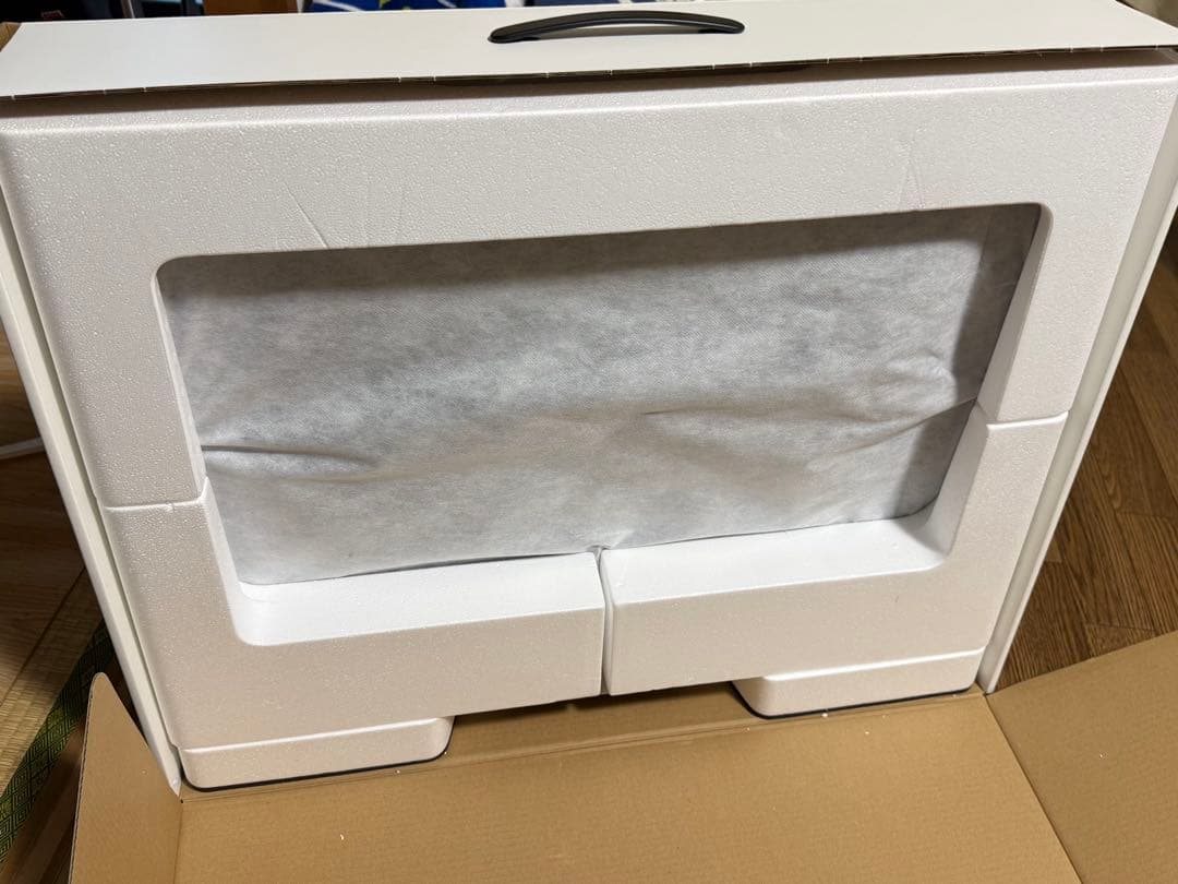 iMac 2017 (5K, 27inch) 2TB FD＋16GBメモリ2枚