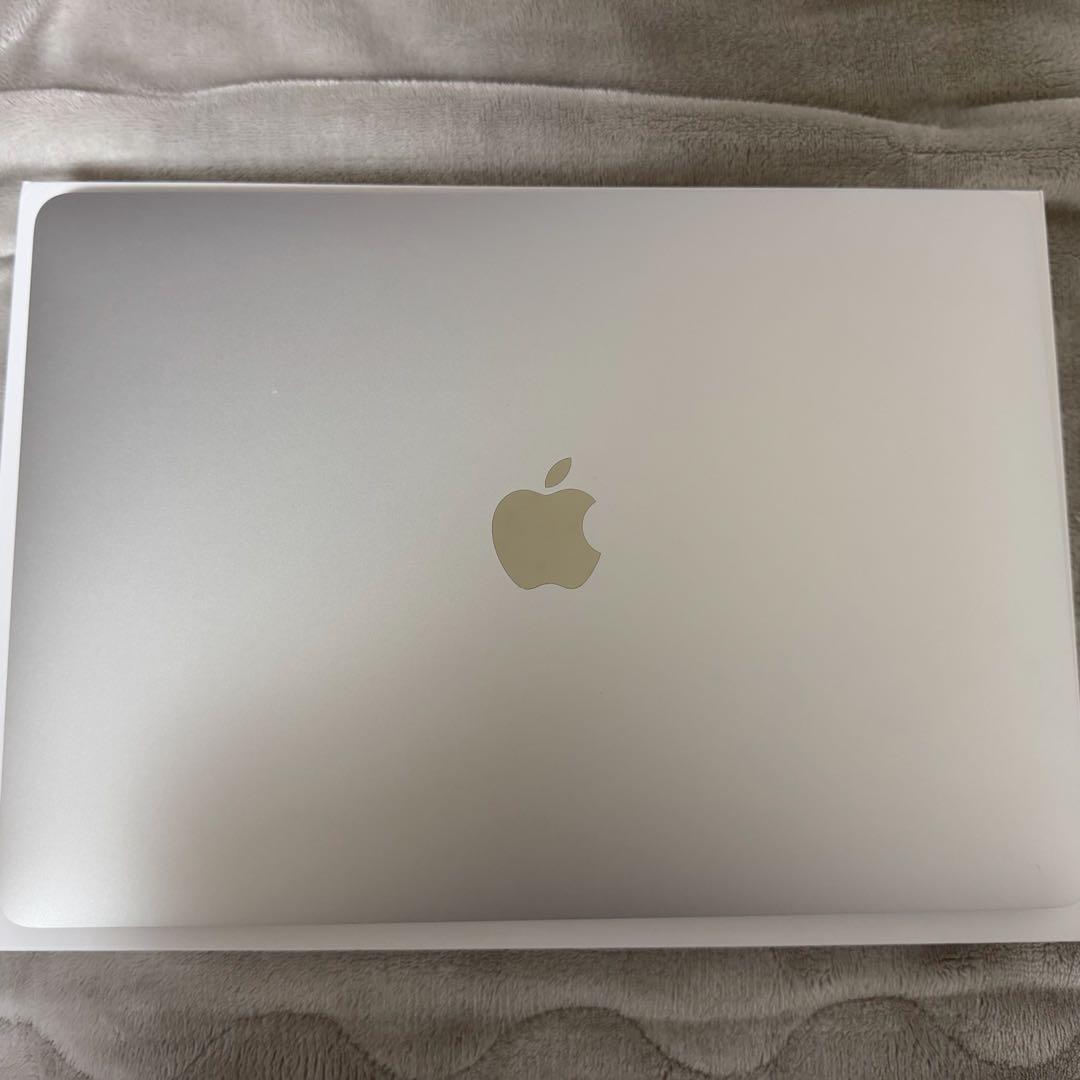 MacBook Air 2020 M1 13インチ シルバー512GB