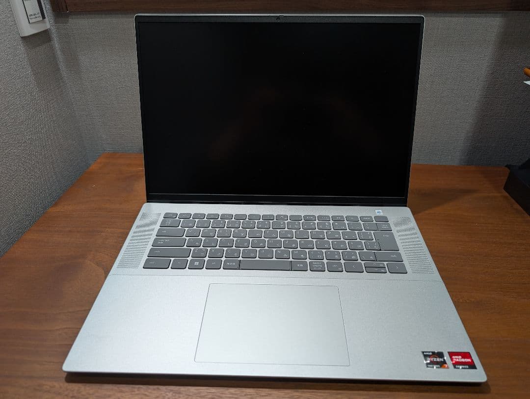 DELL Inspiron16 AMD Ryzen 7 5000シリーズ