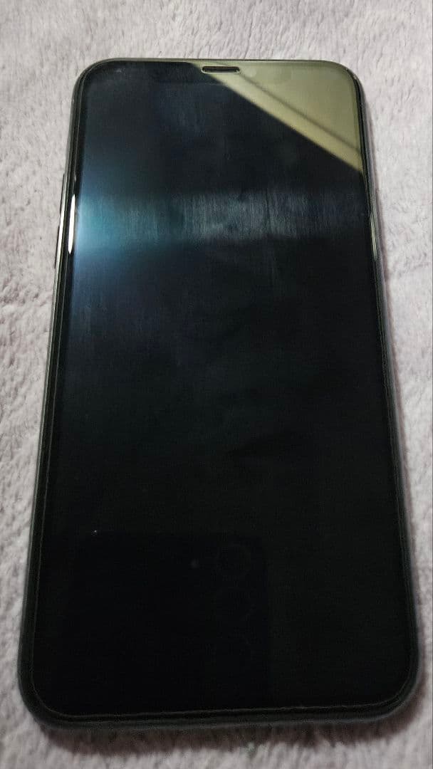 iPhone 11 Pro ミッドナイトグリーン フィルム クリアケース付き