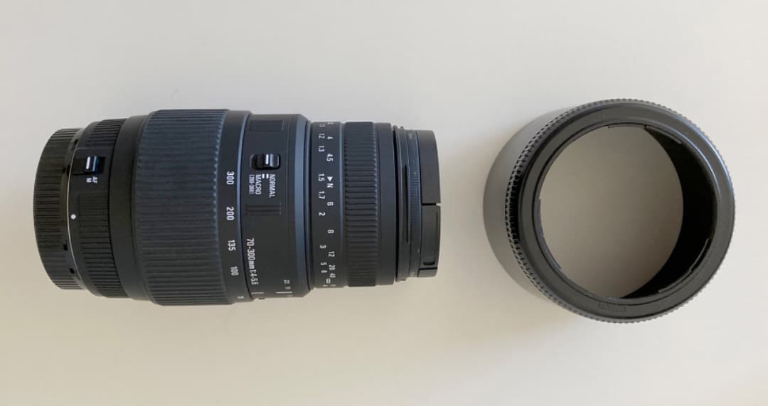 SIGMA望遠ズームレンズ70-300mm F4-5.6 DG MACRO