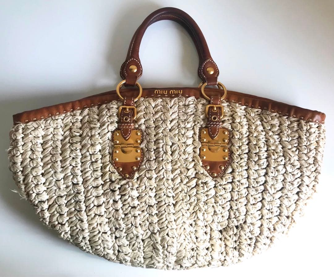 miu miu かごバッグ ミュウミュウ　ラフィア