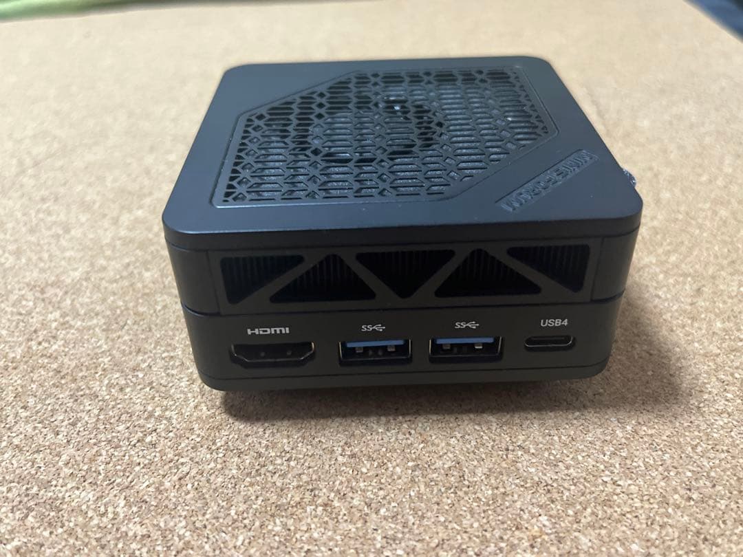 MINISFORUM EM680 16GB 512GB ミニPC