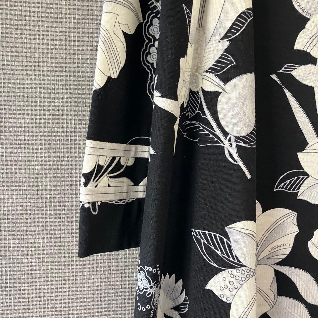 近年美品　レオナール　チュニック　薄手ウール　花柄　トリム　36 丈72