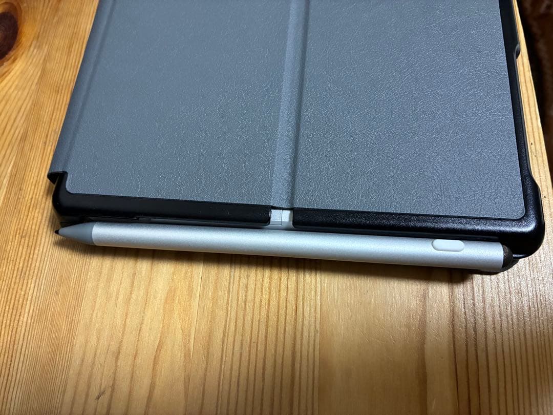 Surface Go2 8GB/128GB m3-8100Y ペン、ケース付
