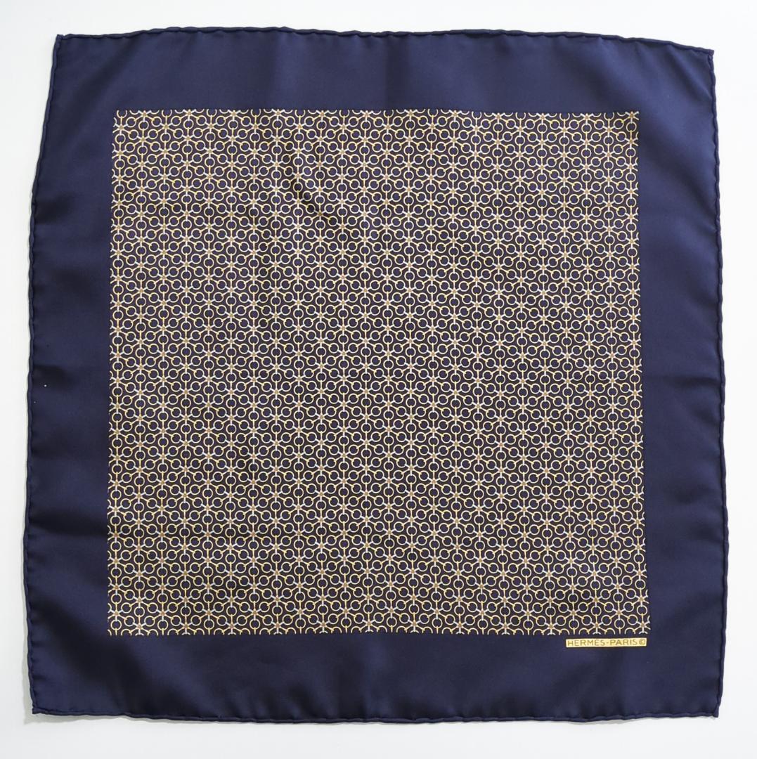 エルメス カレ45 プチカレ ミニスカーフ ポケットチーフ シルク ネイビー系