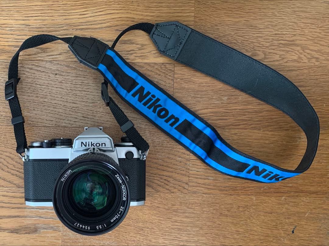 Nikon 一眼レフカメラ 70-210mmレンズ付き