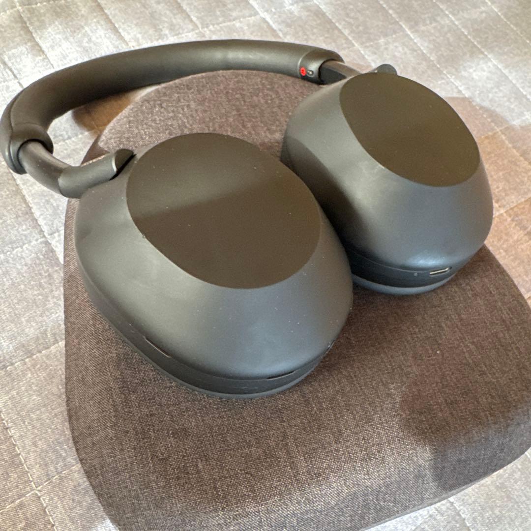 SONY WH-1000XM5（ブラック）