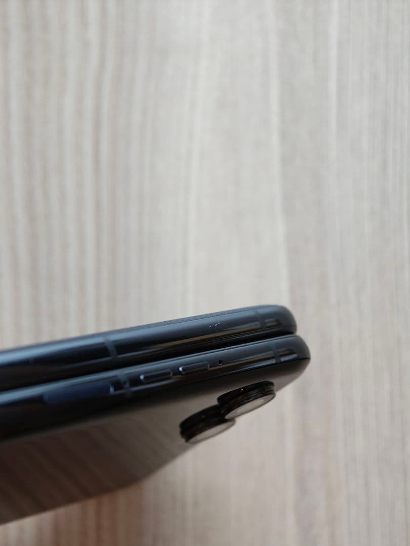 Motorola Razr 50ultra 256GB SIMフリー 海外版