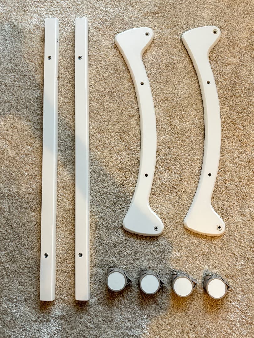 Ruru　美品 STOKKEストッケ ミニベット スリーピーベット