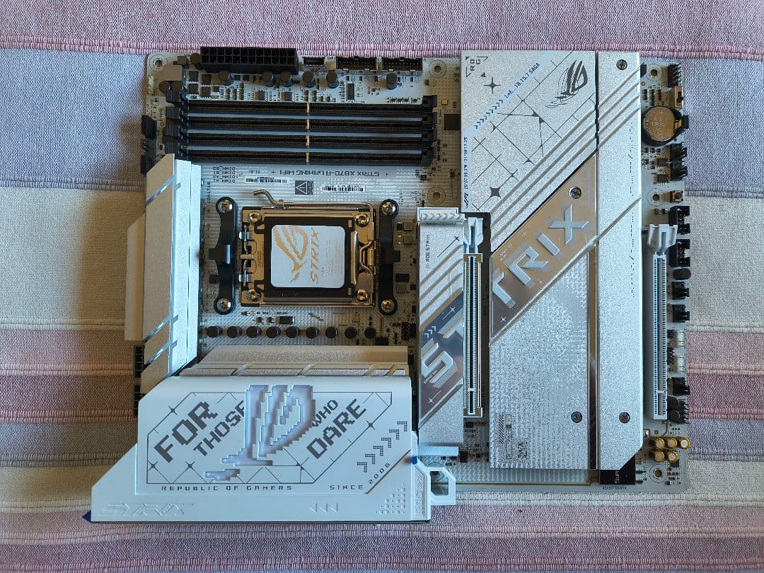 マザーボード ROG STRIX X870-E GAMING WIFI